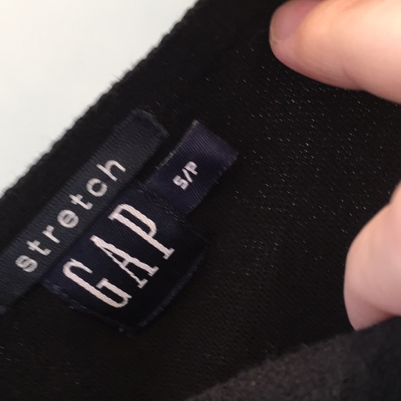 EUC GAP Sweater vest - Picture 2 of 4